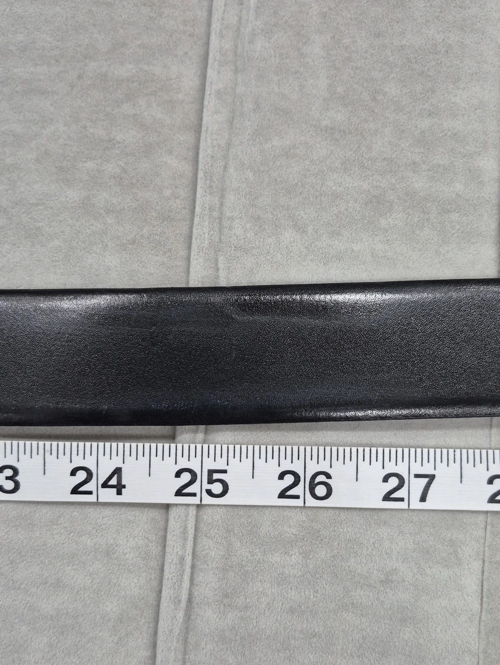 Hugo Boss reversible belt men's 44 black smooth and pebbled square buckle